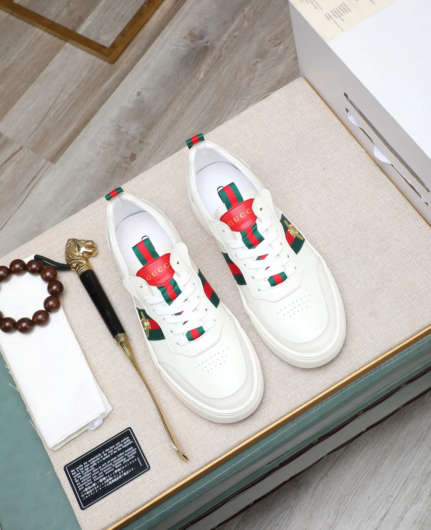 Men's shoes 💰460 GUCCI🔍🔍The latest models are on sale at the same time at the counter. Original calfskin imported from Italy, genuine leather lining, (high-end, extravagant, and classy) with exquisite workmanship. Soles: Original soles specially provided by the original factory. ⚠Exclusive double-layer movable molded soles are super comfortable⚠. Photos of the real thing🎬The real thing is even better🔍🔍"High quality·Follow the order" Code number 38-44